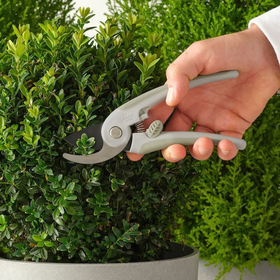 BRYTBÖNA Secateurs, light grey/light green