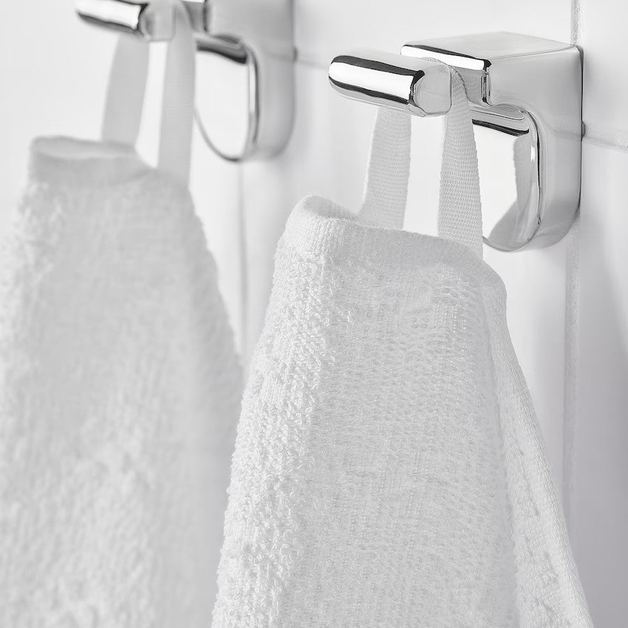 https://www.plaza.com.mv/cdn/shop/products/naersen-bath-towel-white__0885990_pe722382_s5_1800x1800.jpg?v=1672748280